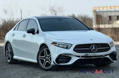 Mercedes-Benz A-class 2022 г., фото 1