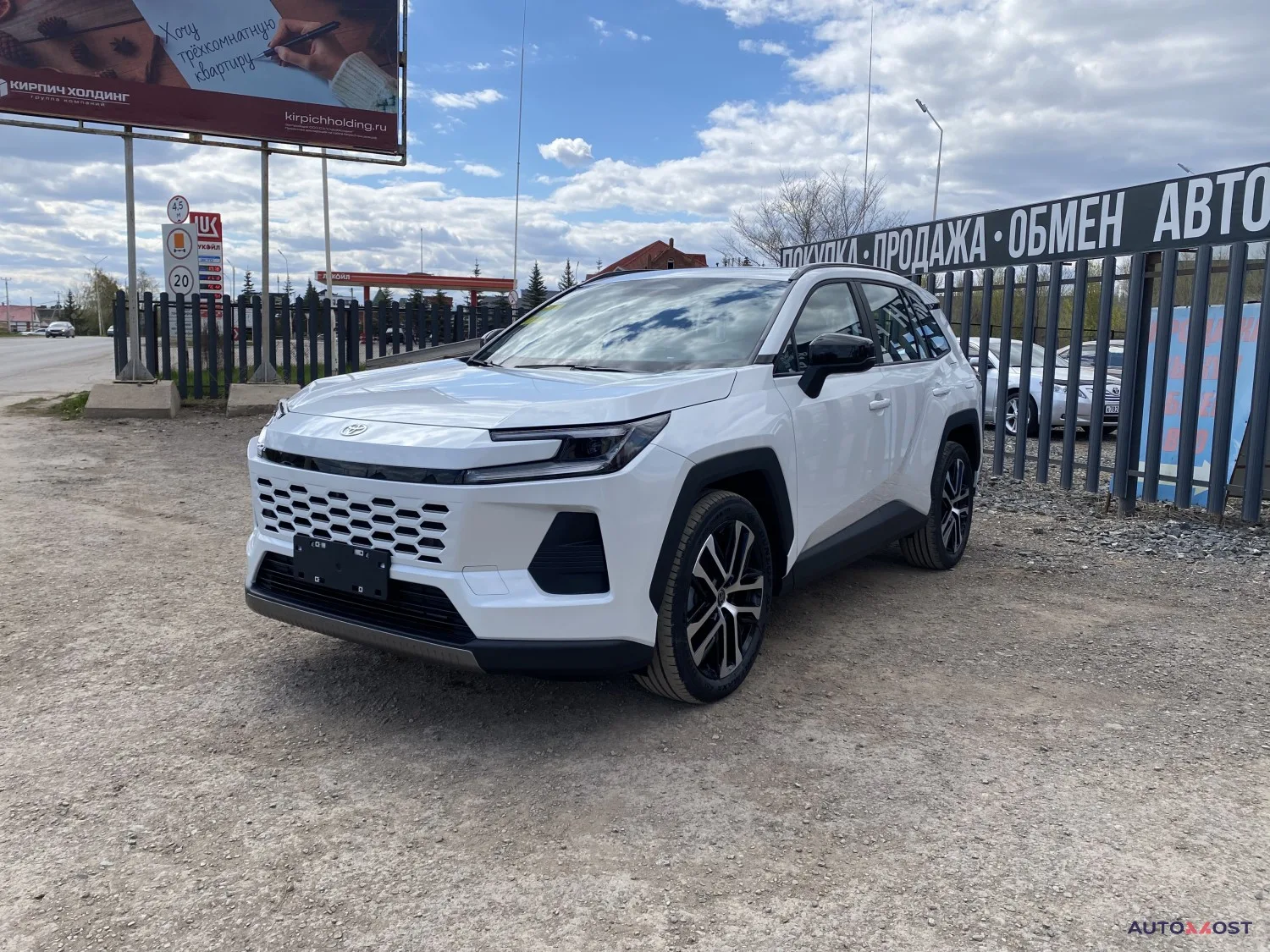 Toyota, Wildlander, 2026 г., 10 км, фото 1