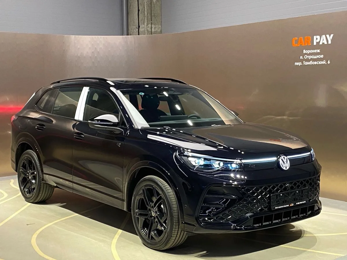 Volkswagen, Tiguan L, 2.0 л., АМТ, 2026 г., 73 км, фото 1