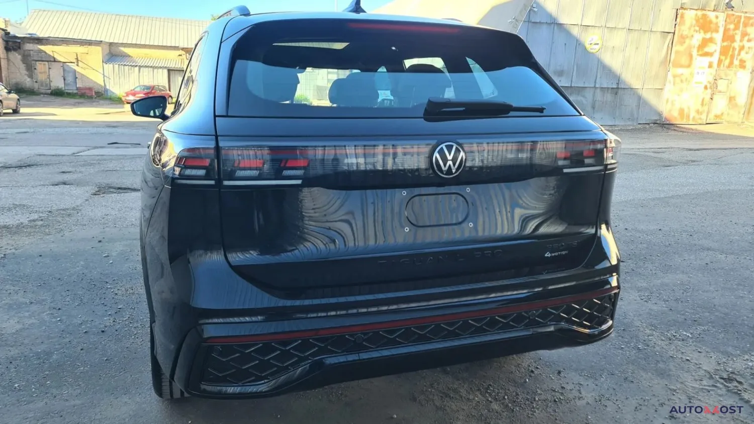 Volkswagen, Tiguan, 2.0 л., АТ, 2026 г., 56 км, фото 1