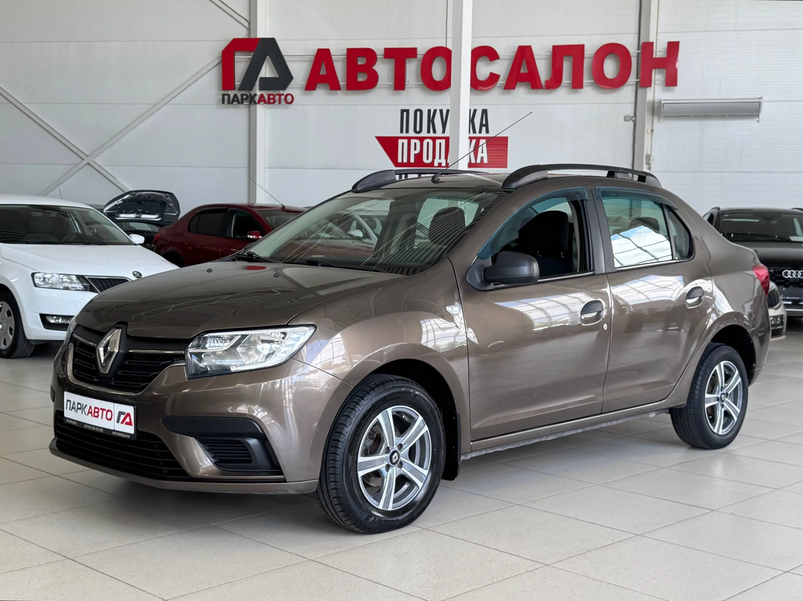 Renault, Logan, 1 л., МТ, 2018 г., 106 882 км, фото 1