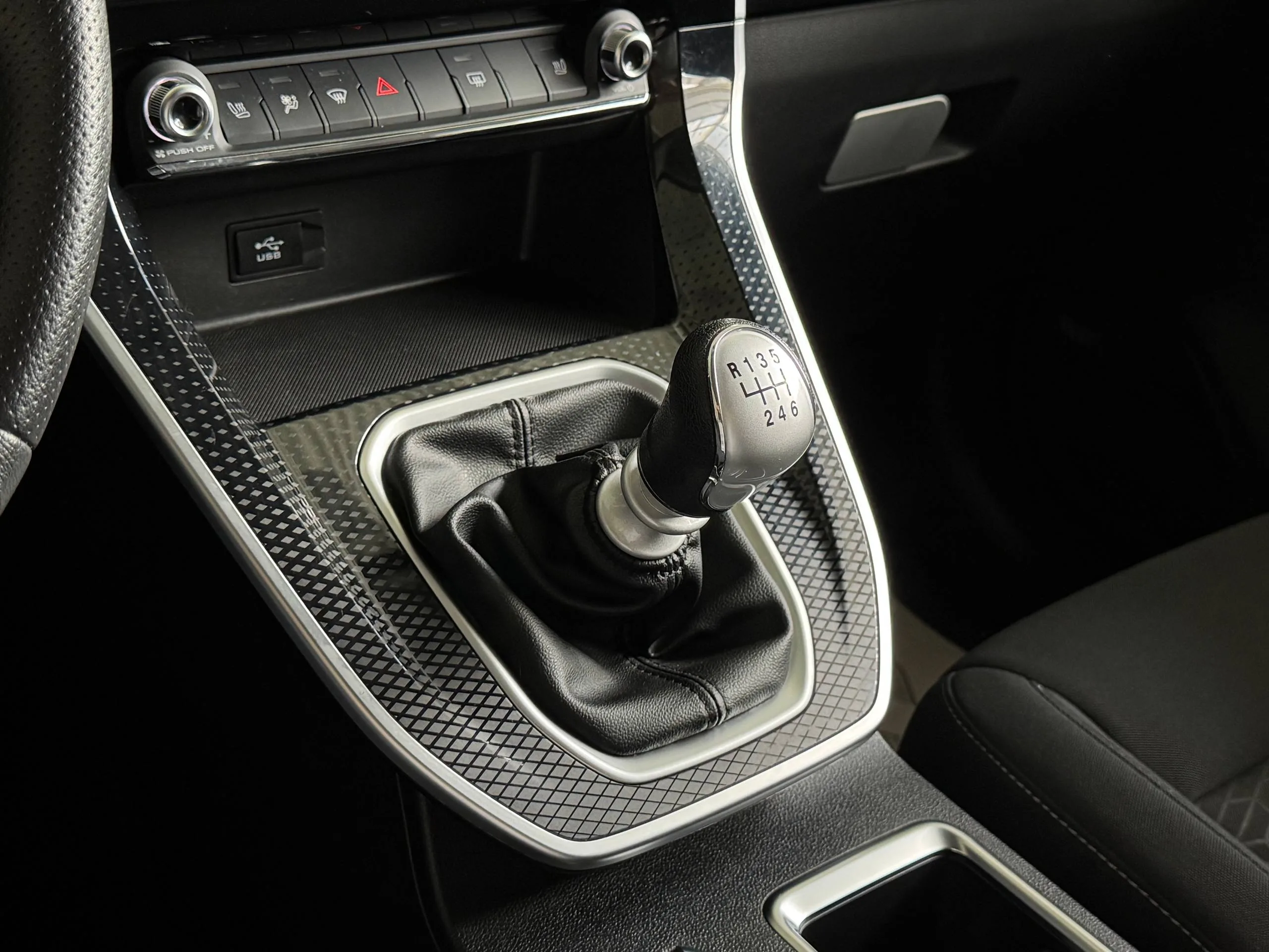 Фото 11 из 20