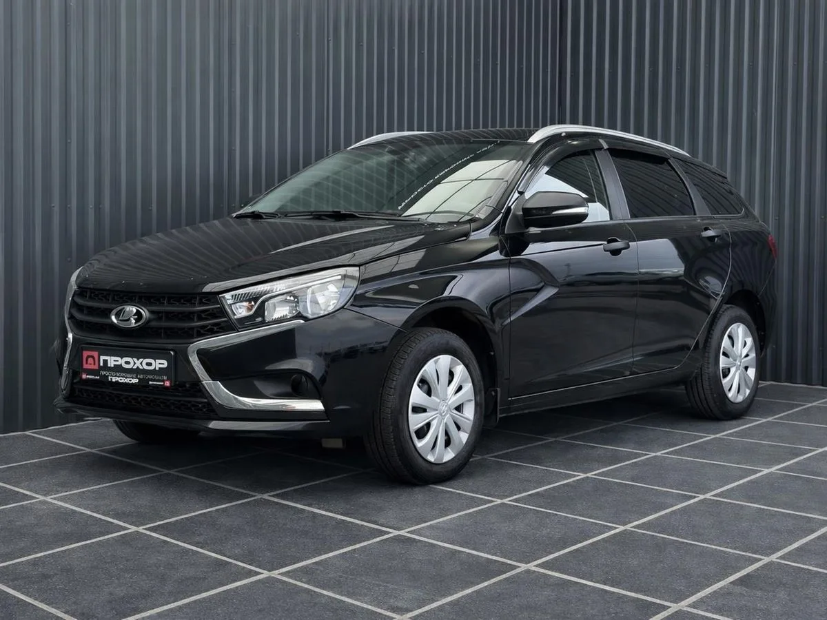 ВАЗ (LADA), Vesta, 1 л., МТ, 2021 г., 53 981 км, фото 1