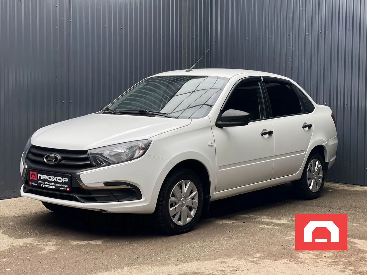 ВАЗ (LADA), Granta, 1 л., МТ, 2021 г., 43 165 км, фото 1