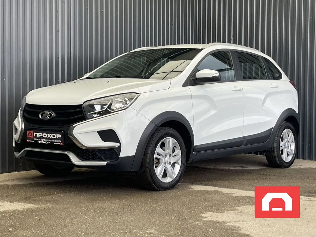 ВАЗ (LADA), XRAY Cross, 1 л., МТ, 2019 г., 144 132 км, фото 1