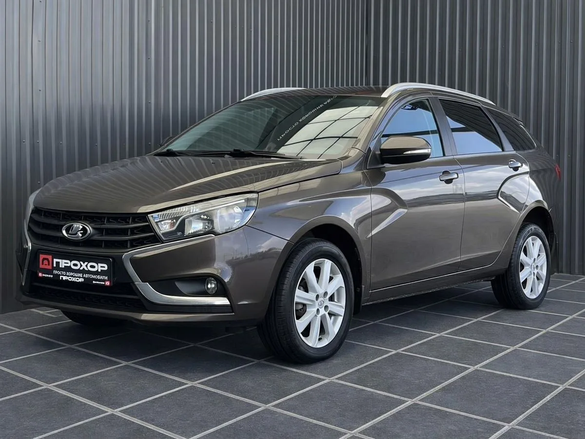 ВАЗ (LADA), Vesta, 1 л., МТ, 2020 г., 156 437 км, фото 1