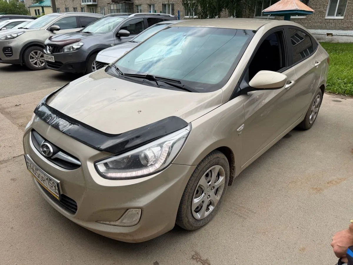 Hyundai, Solaris, 1 л., МТ, 2014 г., 197 000 км, фото 1