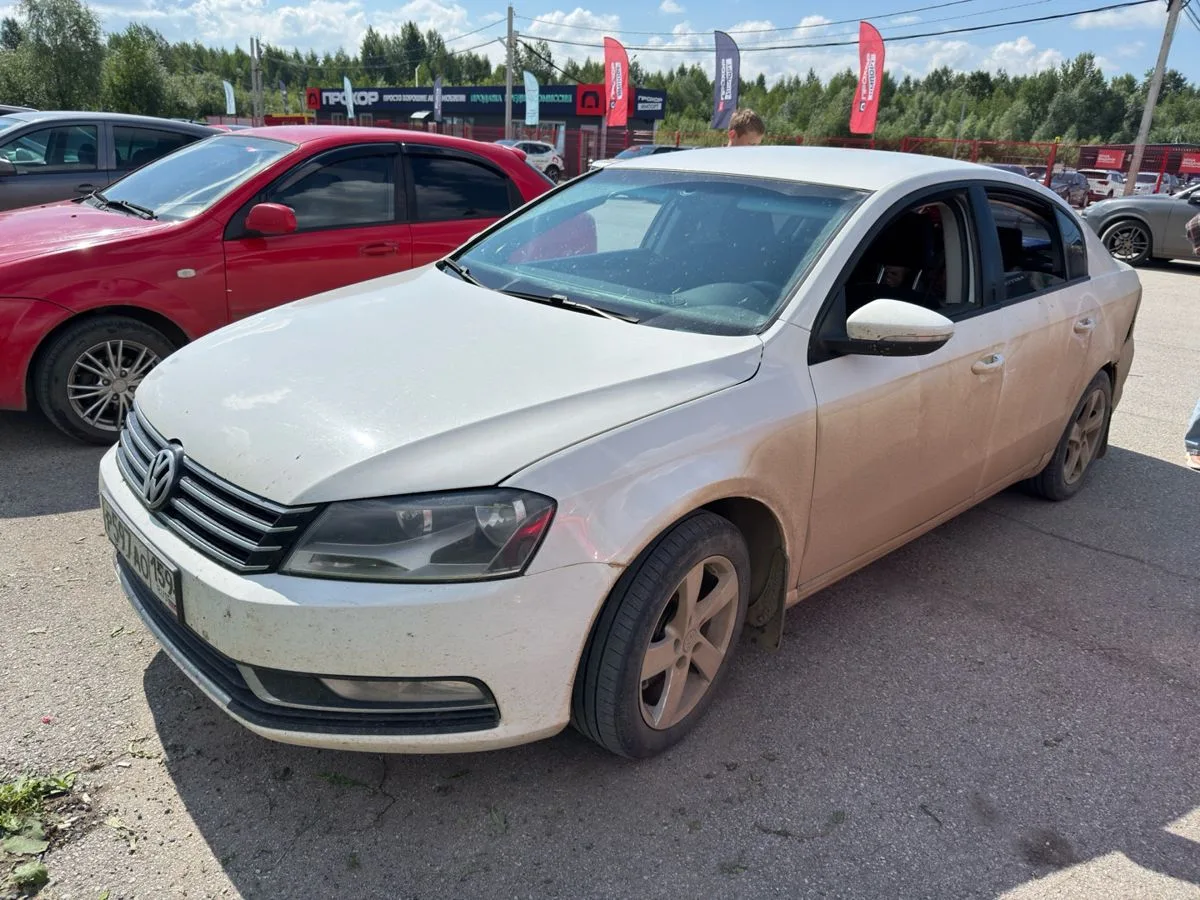 Volkswagen, Passat, 1 л., МТ, 2012 г., 330 000 км, фото 1