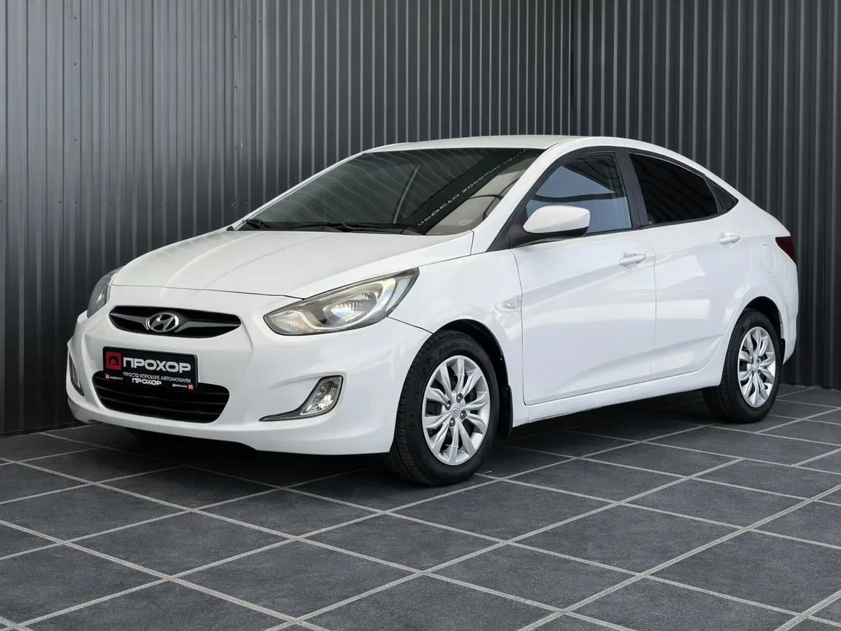 Hyundai, Solaris, 1 л., АТ, 2011 г., 119 348 км, фото 1