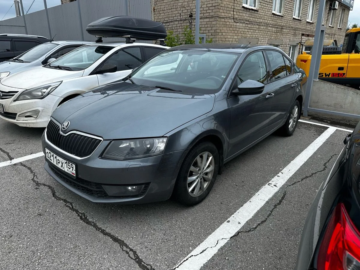 Skoda, Octavia, 1 л., АМТ, 2015 г., 126 000 км, фото 1