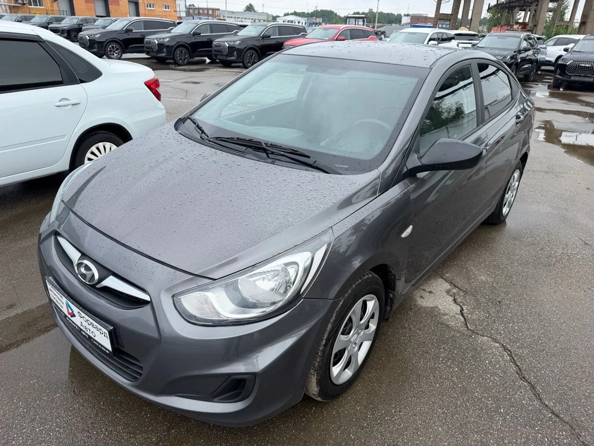 Hyundai, Solaris, 1 л., МТ, 2013 г., 160 000 км, фото 1