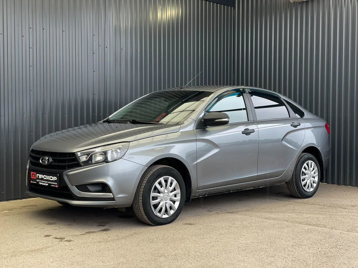 ВАЗ (LADA), Vesta, 1 л., МТ, 2016 г., 130 343 км, фото 1