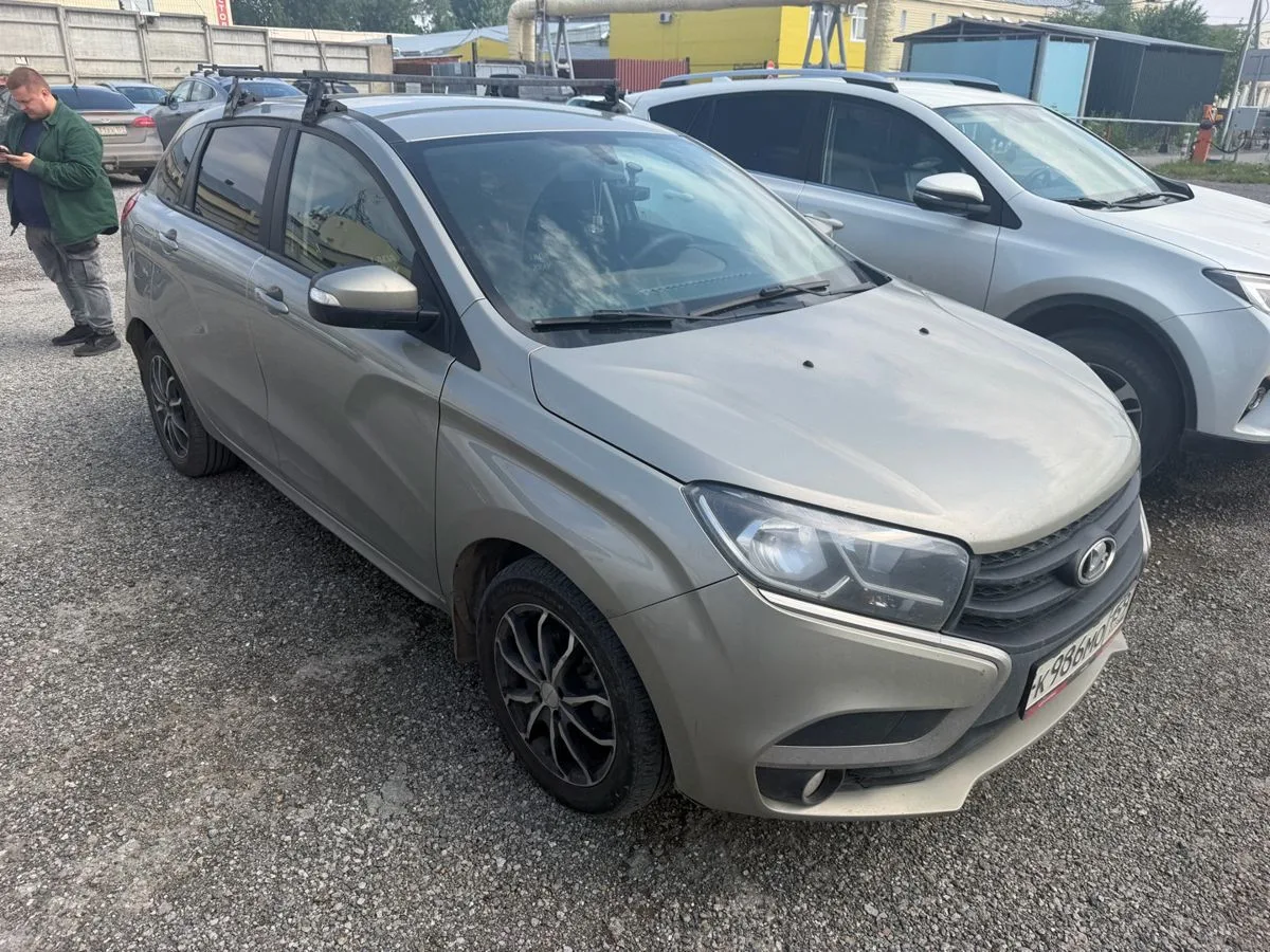 ВАЗ (LADA), XRAY, 1 л., МТ, 2016 г., 117 000 км, фото 1