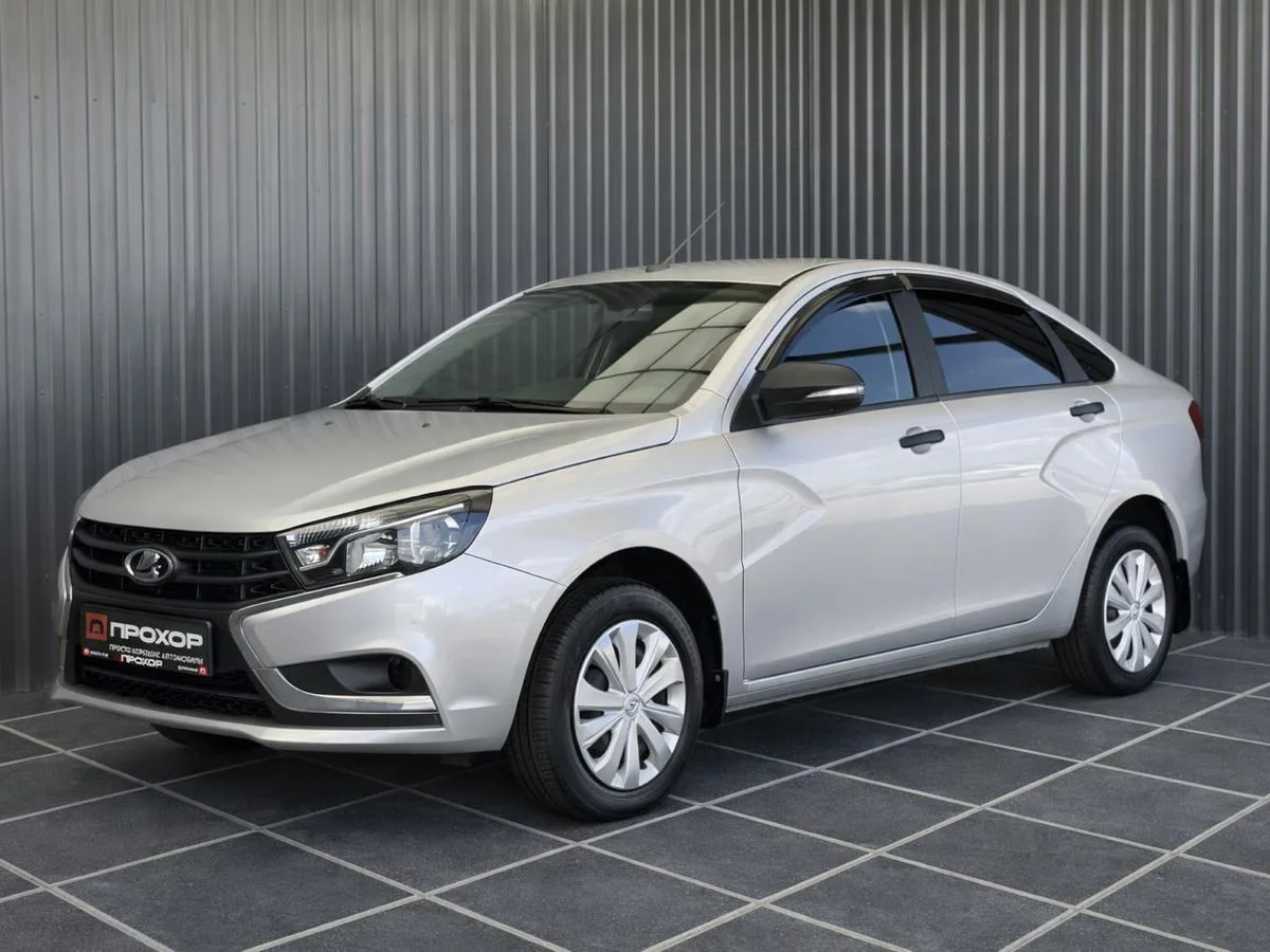 ВАЗ (LADA), Vesta, 1 л., МТ, 2020 г., 31 140 км, фото 1