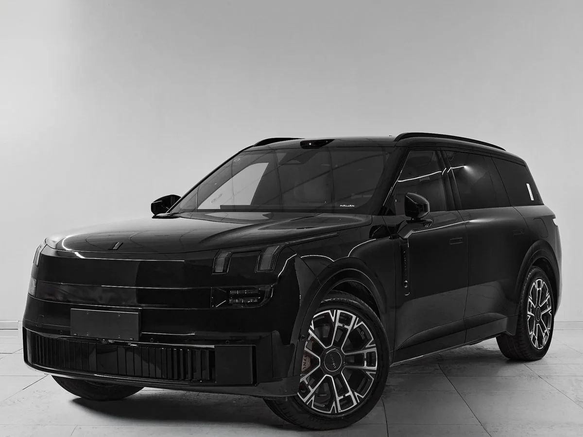 Lynk & Co, 900, 2.0 л., АТ, 2025 г., 5 км, фото 1