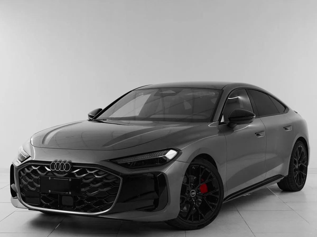 Audi, A5, 2.0 л., АМТ, 2025 г., 34 км, фото 1