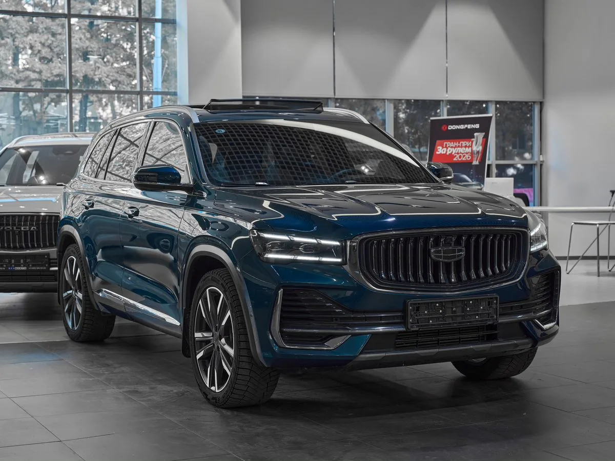 Geely, Monjaro, 2.0 л., АТ, 2023 г., 43 800 км, фото 1