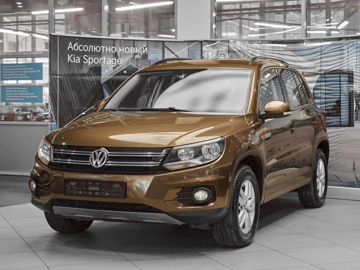 Volkswagen, Tiguan, 2.0 л., АТ, 2016 г., 113 100 км, фото 1