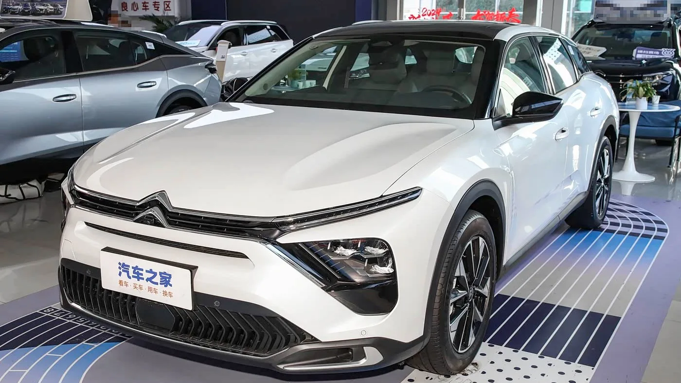 Citroen, C5 X, 1.6 л., АТ, 2025 г., 20 км, фото 1