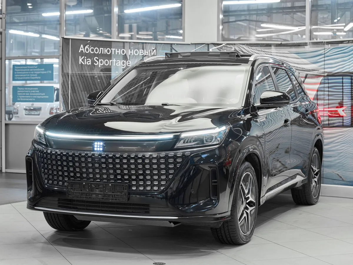 Evolute, i-Space, 1.5 л., CVT, 2023 г., 38 700 км, фото 1