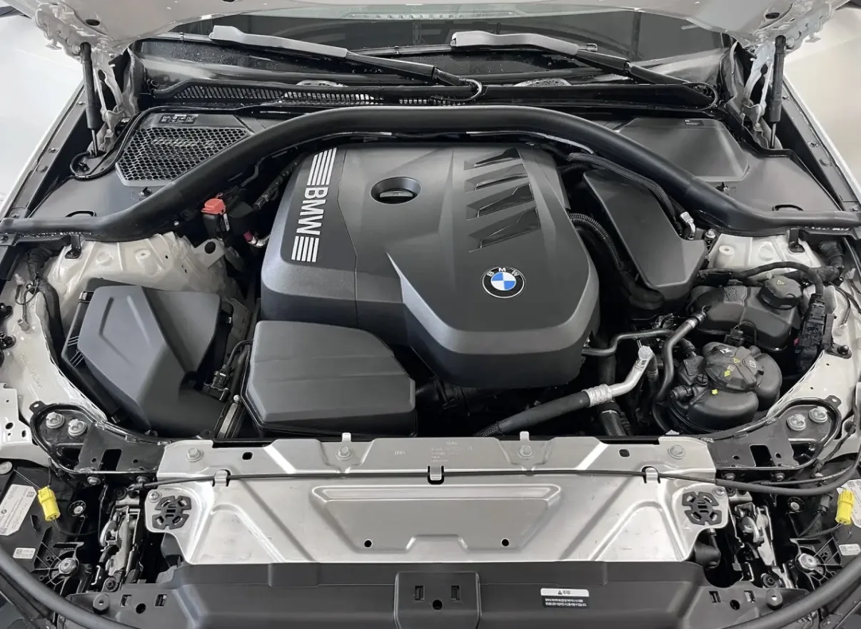 Фото 11 из 18