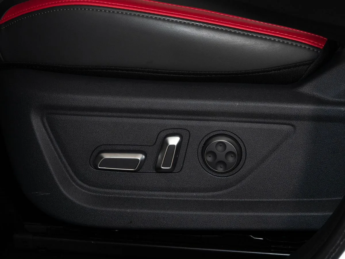 Фото 16 из 21