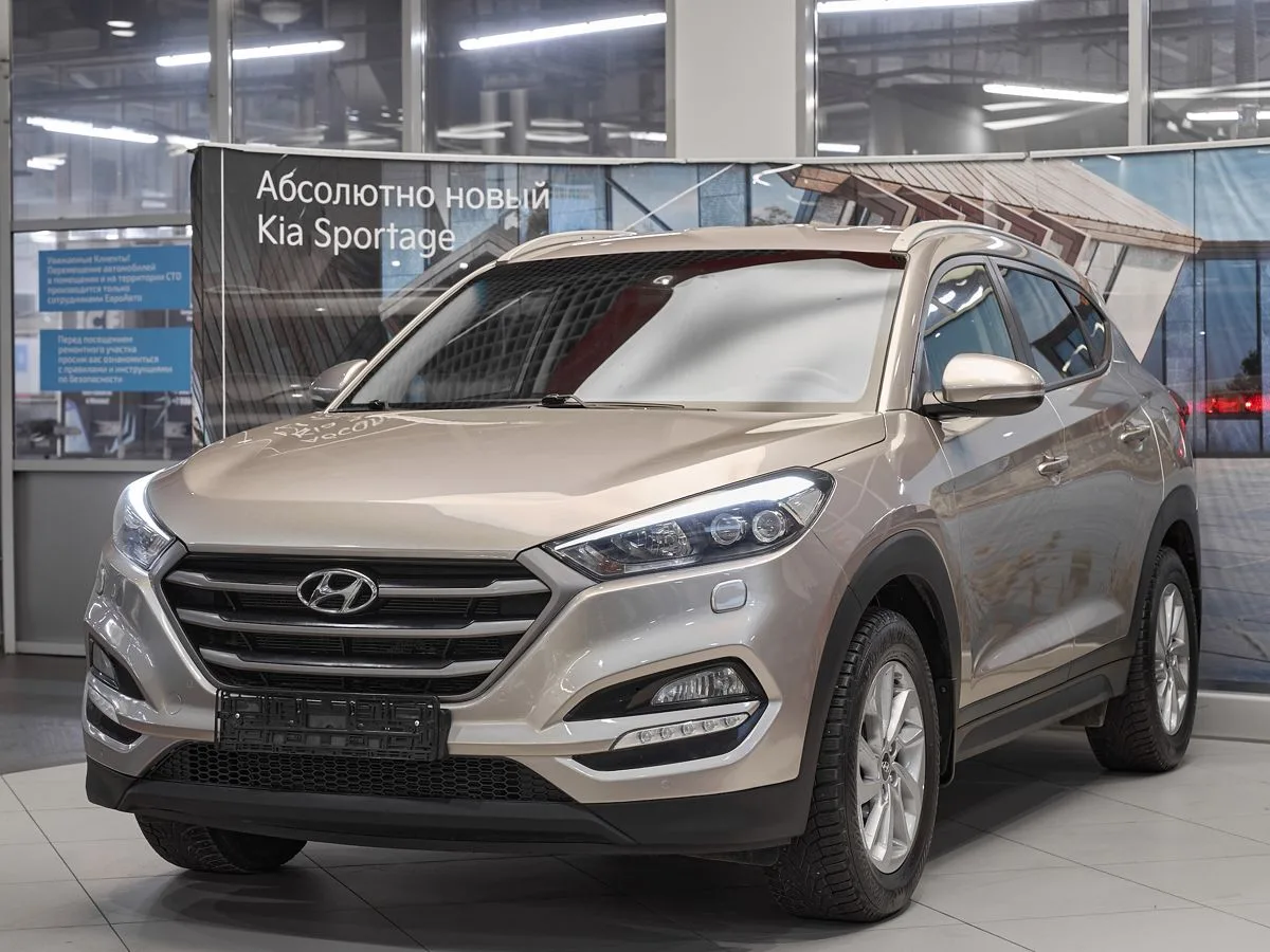 Hyundai, Tucson, 2.0 л., АТ, 2016 г., 181 900 км, фото 1