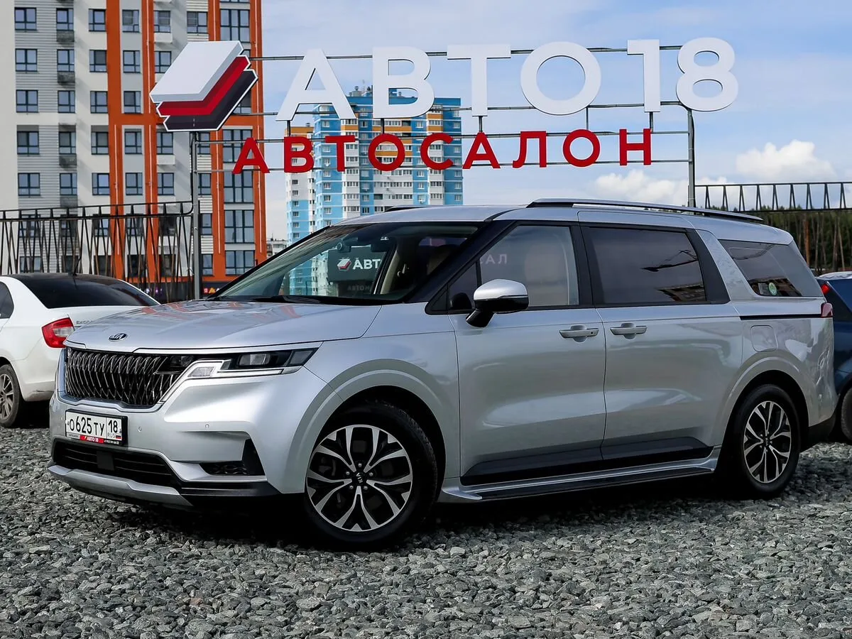 Kia, Carnival, 2.2 л., АТ, 2020 г., 108 180 км, фото 1