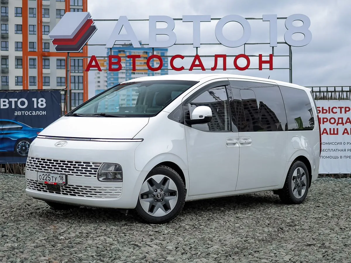 Hyundai, Staria, 2.2 л., АТ, 2021 г., 28 270 км, фото 1
