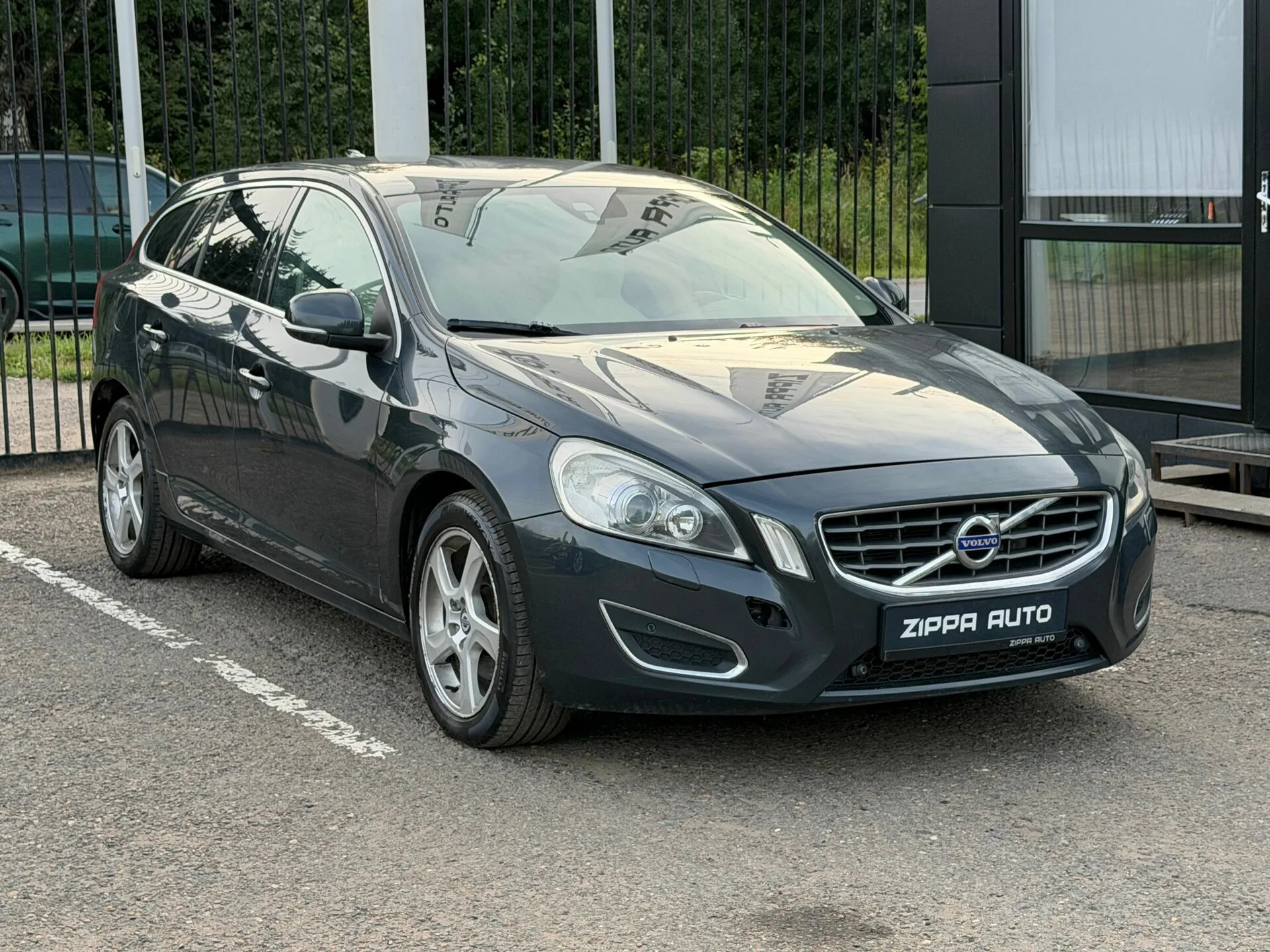 Volvo, V60, 1.6 л., АТ, 2011 г., 191 000 км, фото 1