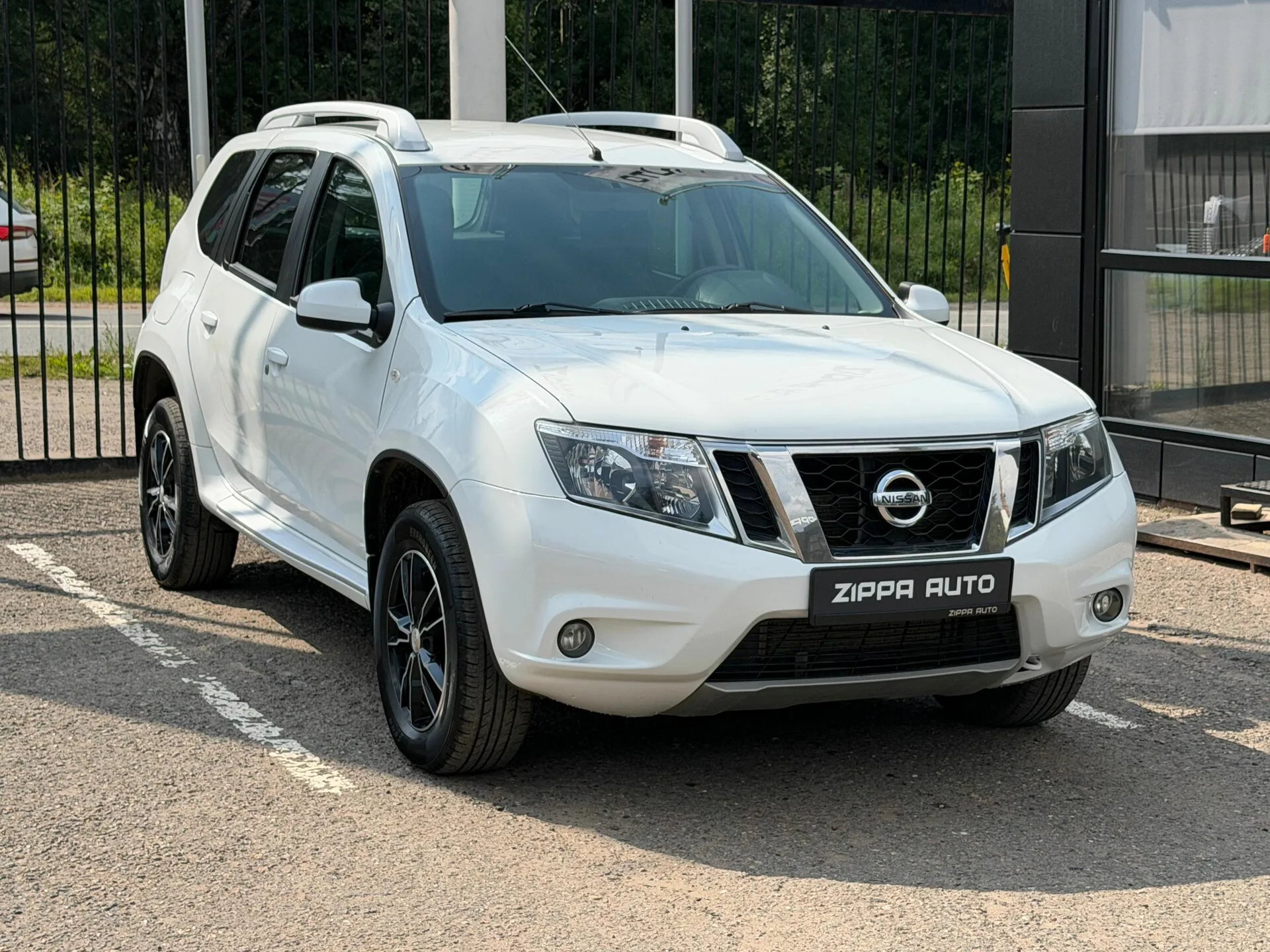 Nissan, Terrano, 2.0 л., АТ, 2015 г., 188 583 км, фото 1