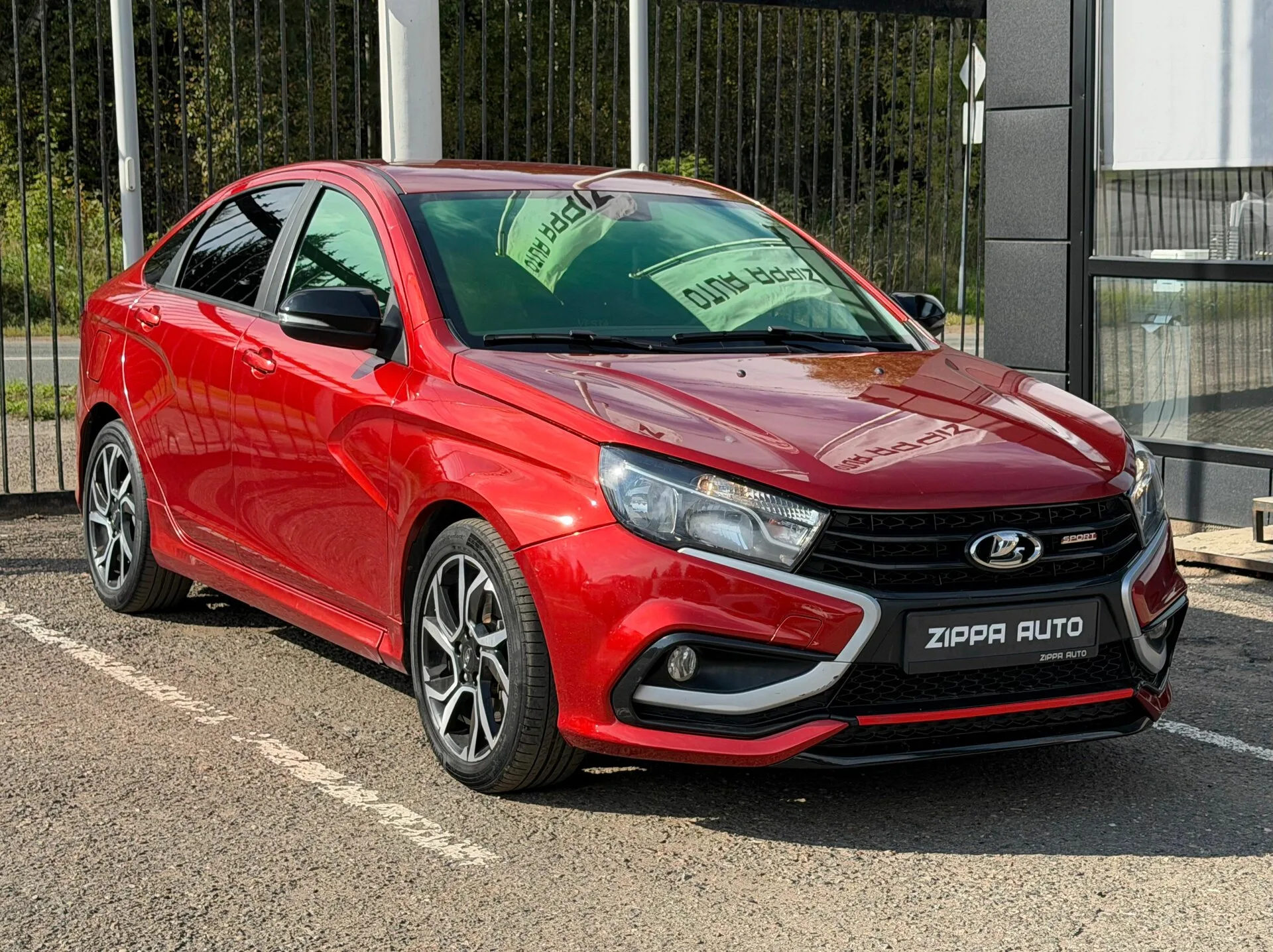 Lada (ВАЗ), Vesta, 1.8 л., МТ, 2020 г., 90 104 км, фото 1