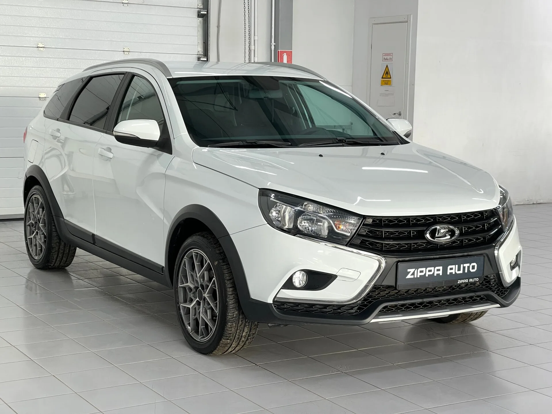 Lada (ВАЗ), Vesta, 1.6 л., МТ, 2020 г., 139 223 км, фото 1