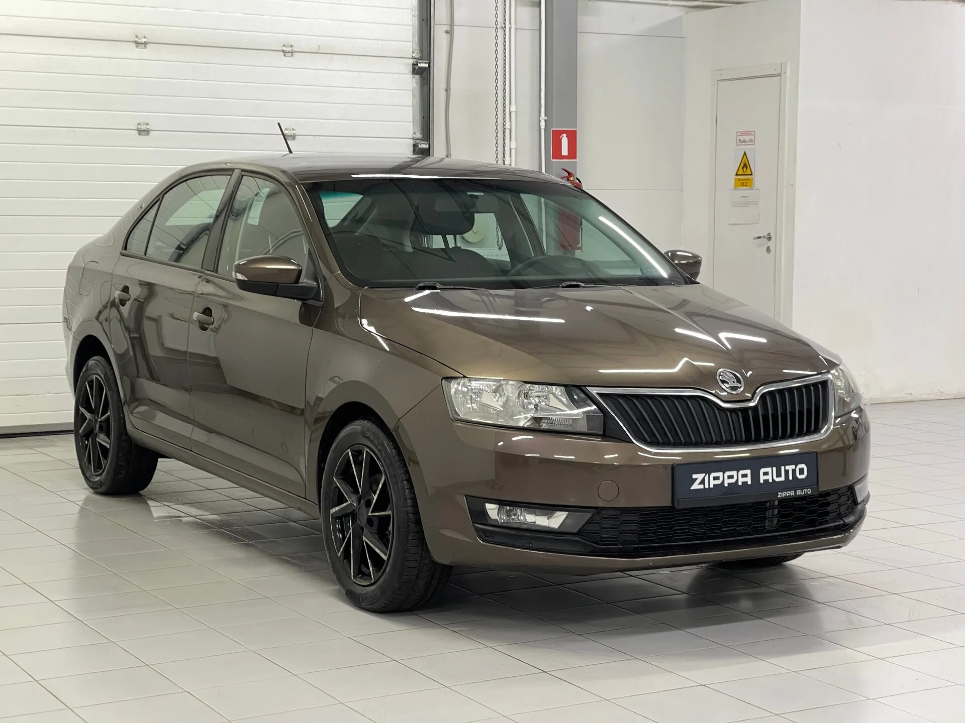Skoda, Rapid, 1.6 л., МТ, 2017 г., 103 837 км, фото 1