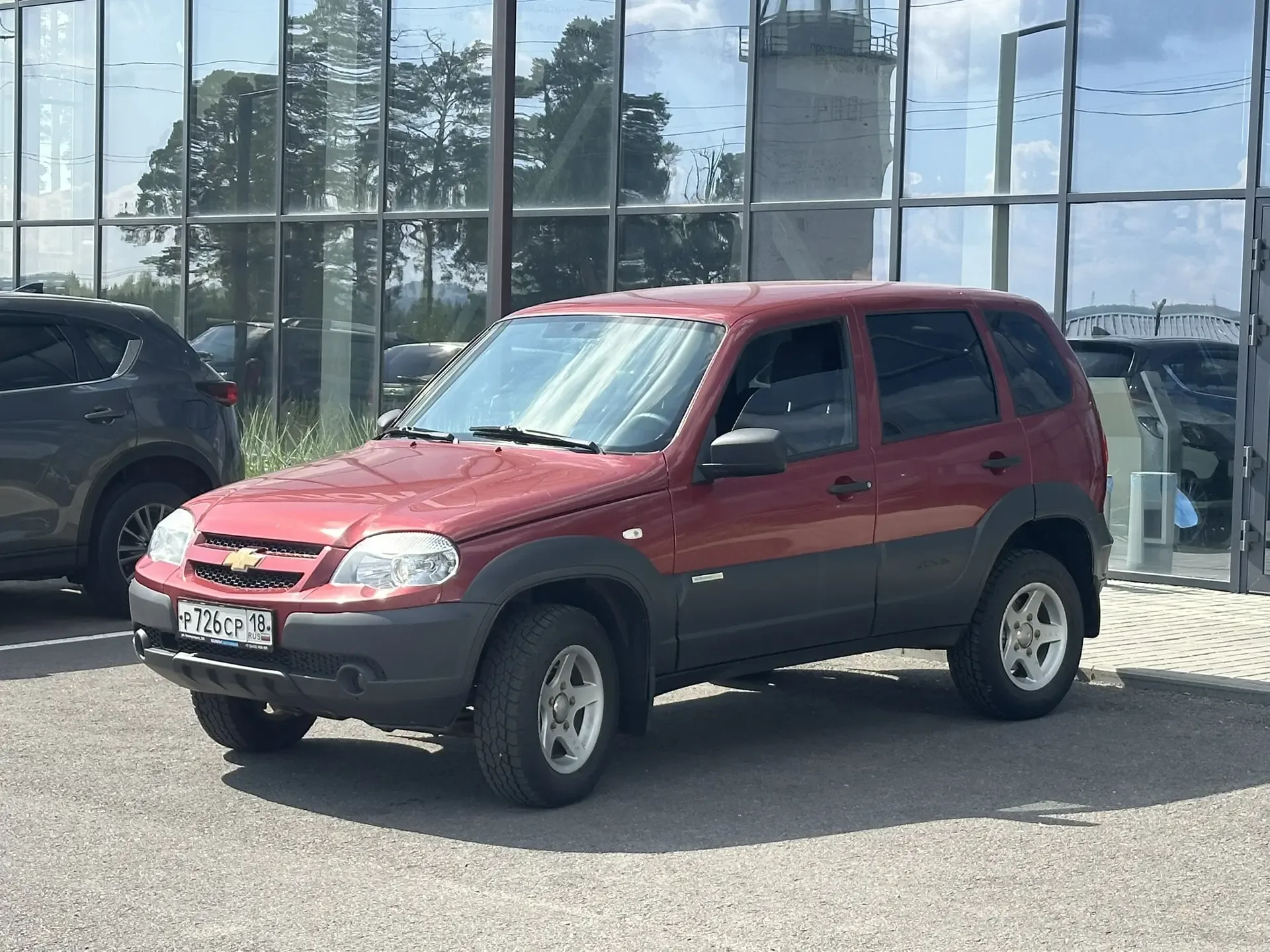 Chevrolet, Niva, 1.7 л., МТ, 2015 г., 138 000 км, фото 1