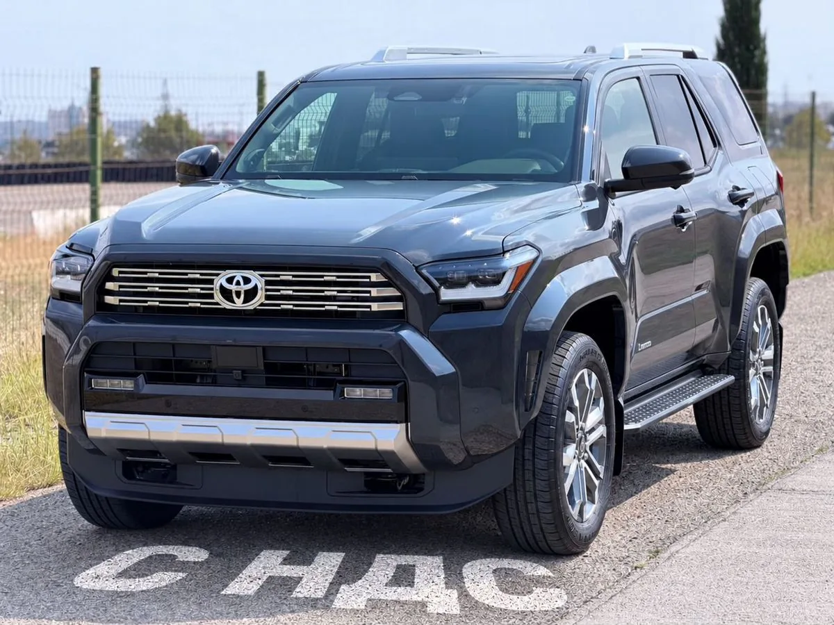 Toyota, 4Runner, 2.4 л., АТ, 2026 г., фото 1