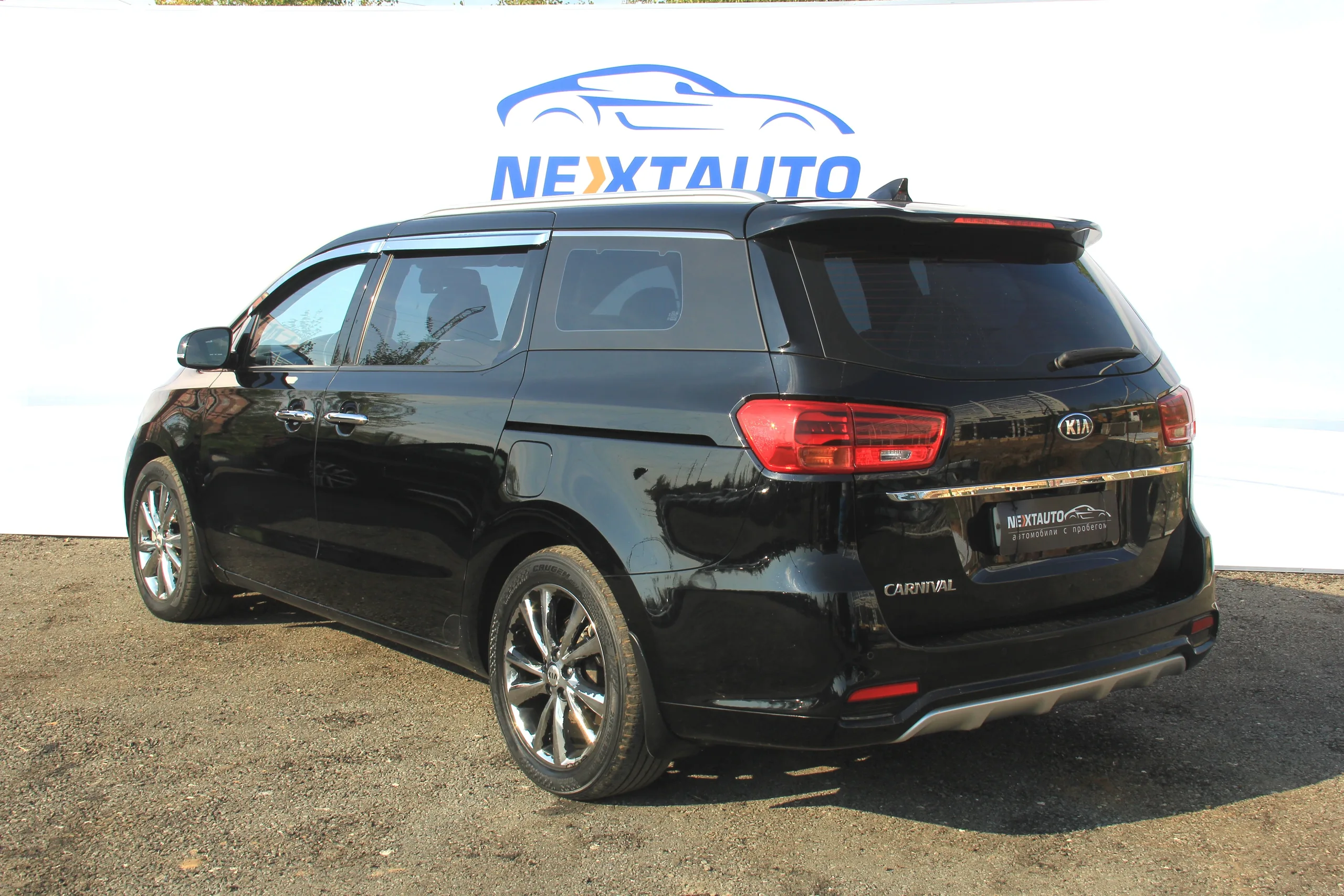 Фото 3 из 38