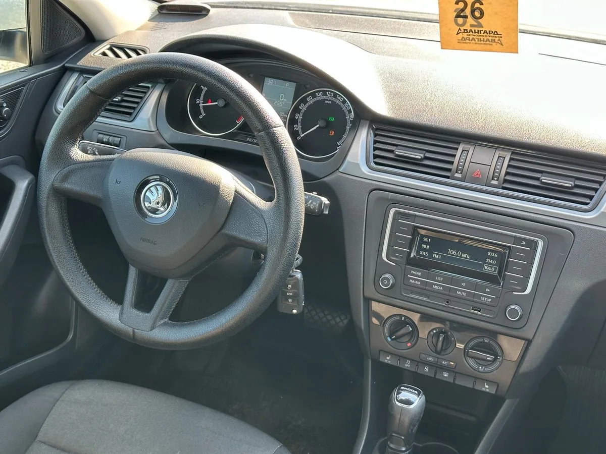 Фото 2 из 28