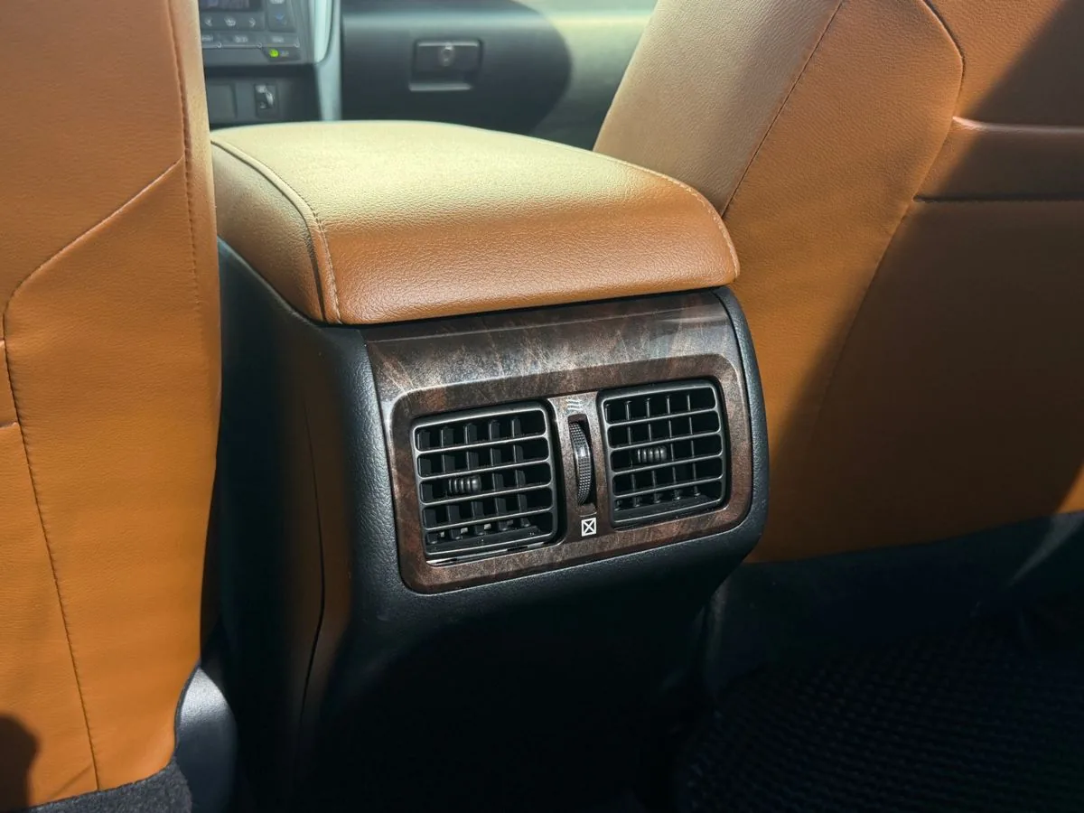 Фото 32 из 37