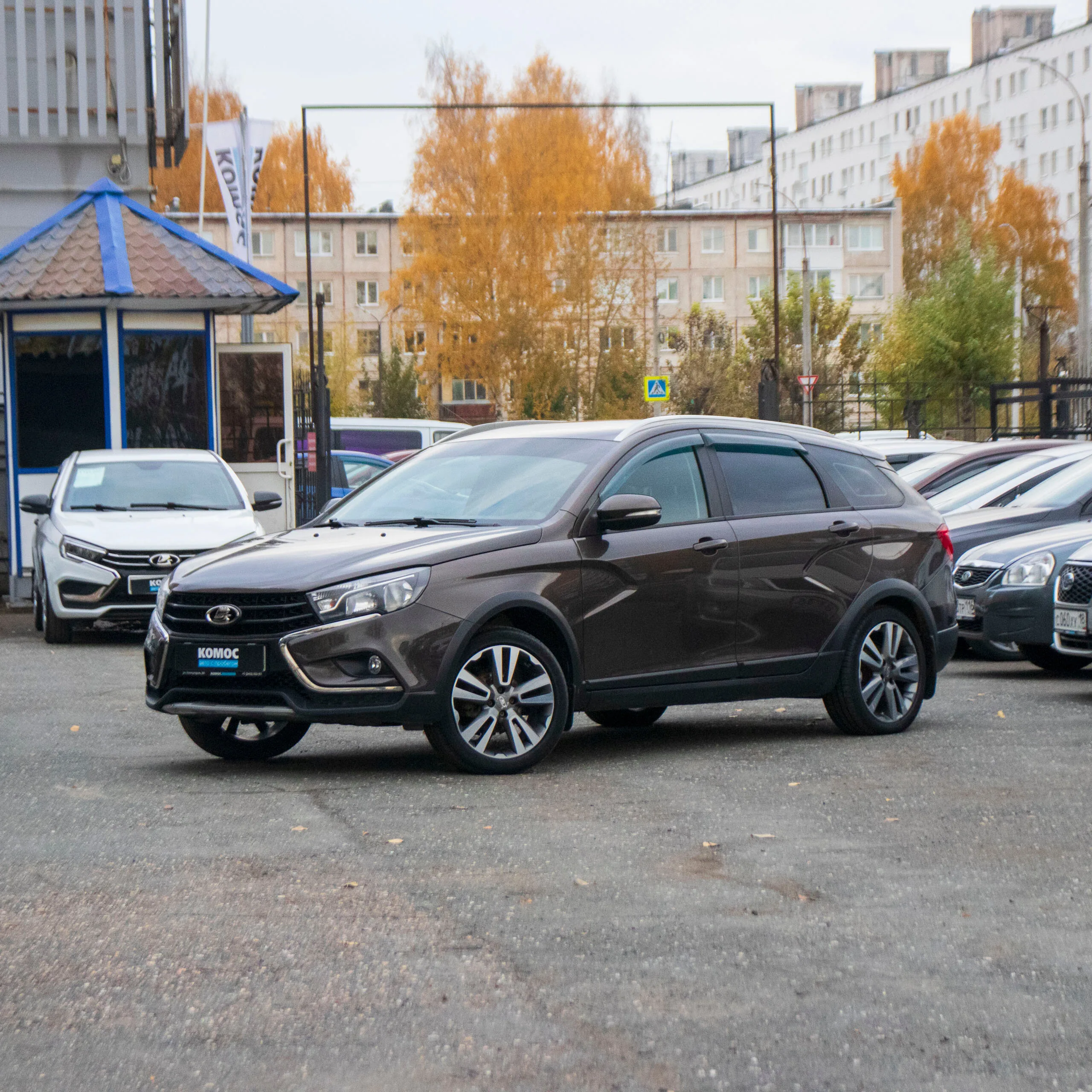ВАЗ (LADA) Vesta Cross 1.6 MT (106 л.с.), 2020, фото 1