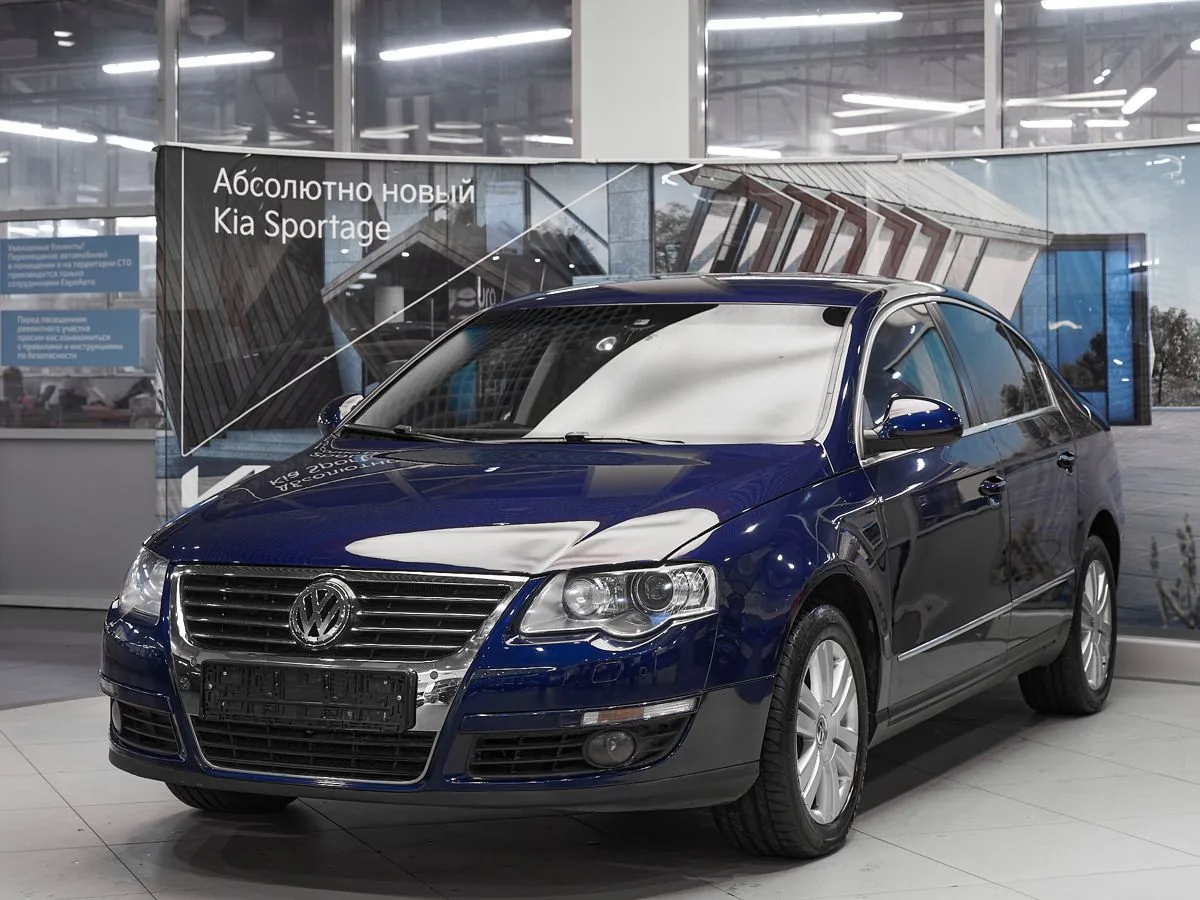 Volkswagen Passat 1.8 AMT (152 л.с.), 2010, фото 1