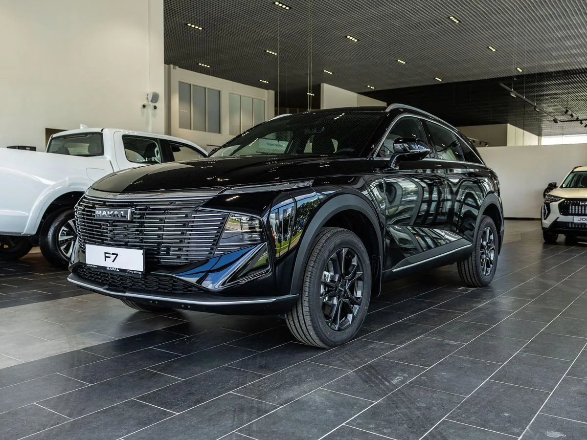 Haval F7 1.5 AMT (150 л.с.), 2026, фото 1