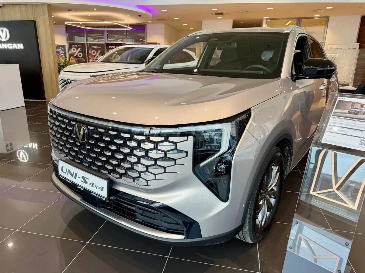 Changan UNI-S 1.5 AMT (147 л.с.) 4WD, 2026, фото 1