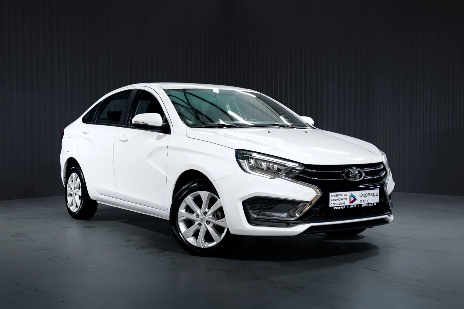 Lada (ВАЗ) Vesta 1.8 CVT (122 л.с.), 2024, фото 1