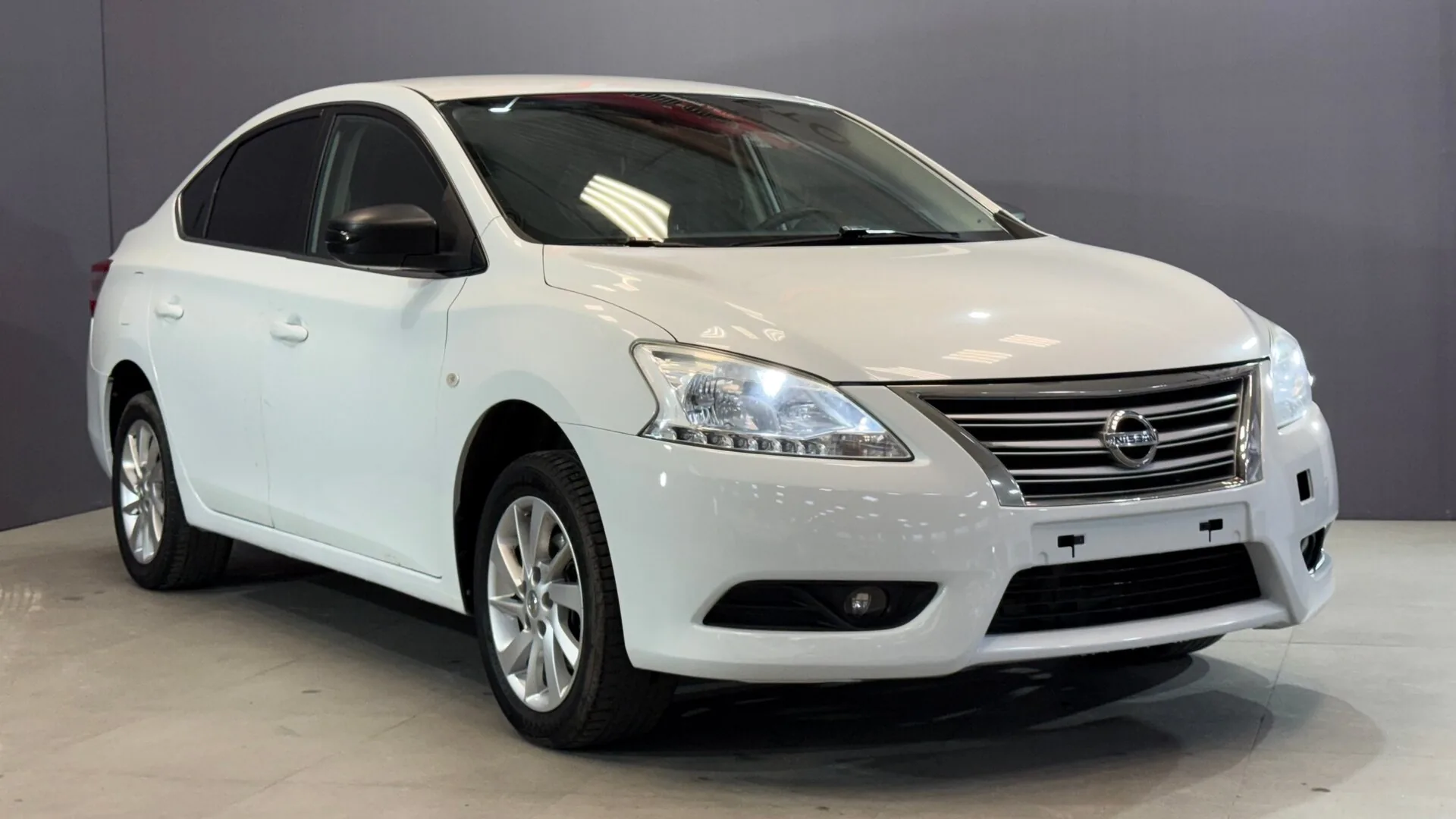 Nissan Sentra 1.6 MT (117 л.с.), 2014, фото 1
