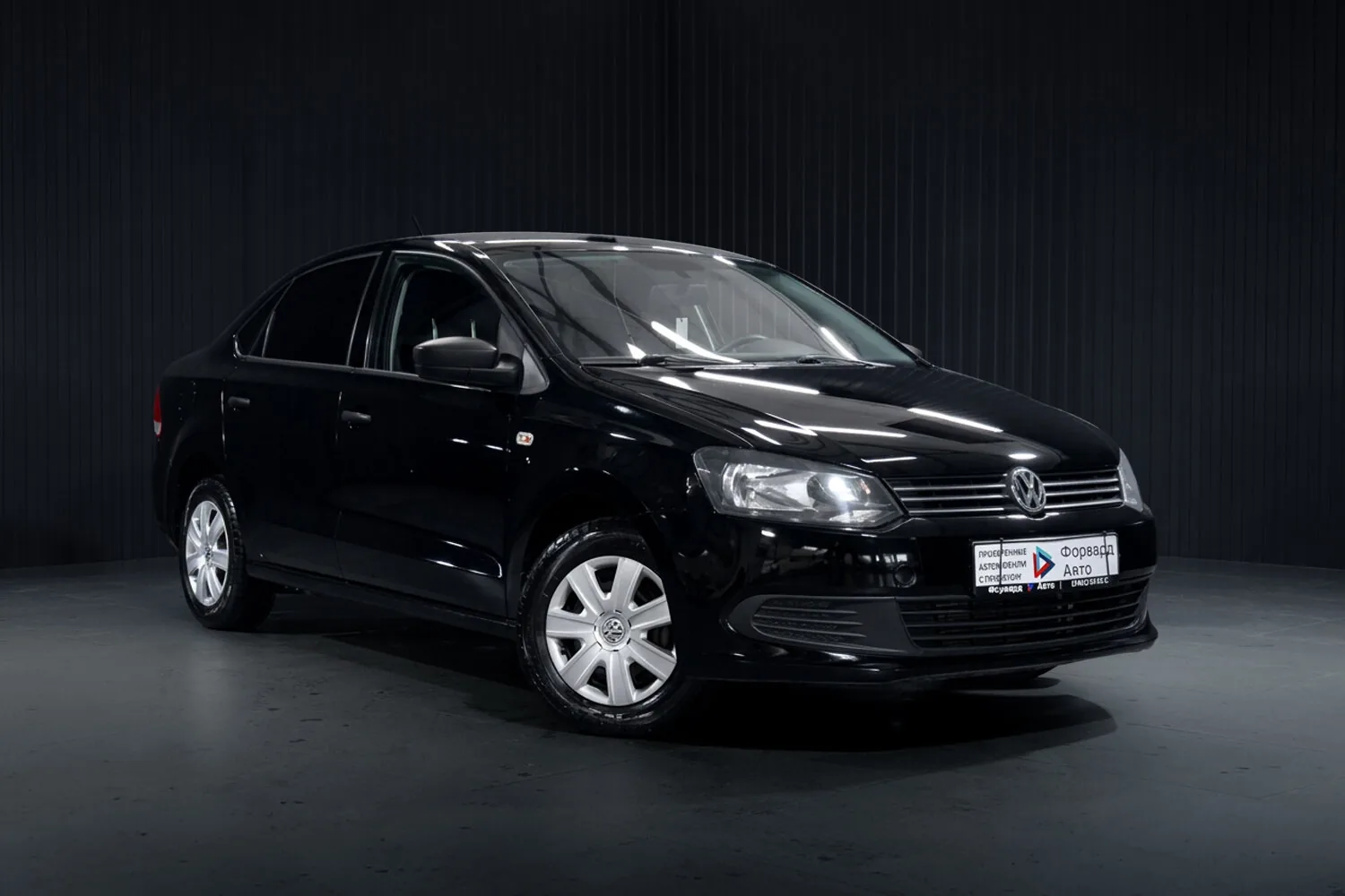 Volkswagen Polo 1.6 MT (105 л.с.), 2014, фото 1