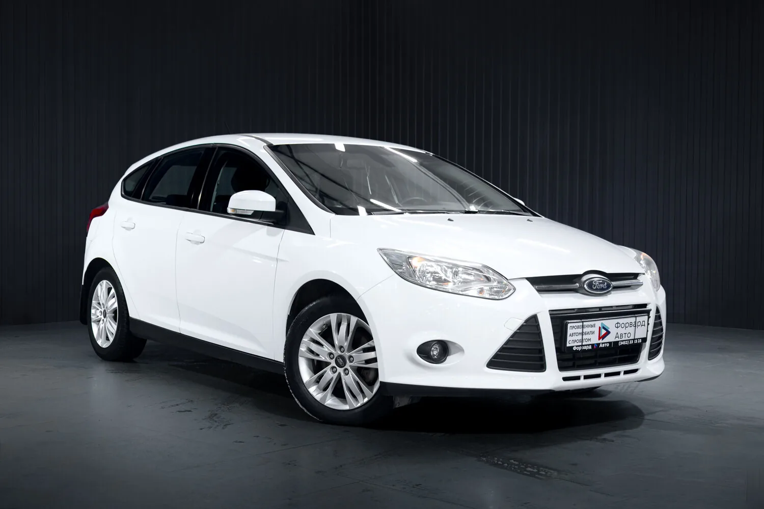 Ford Focus 1.6 MT (125 л.с.), 2012, фото 1