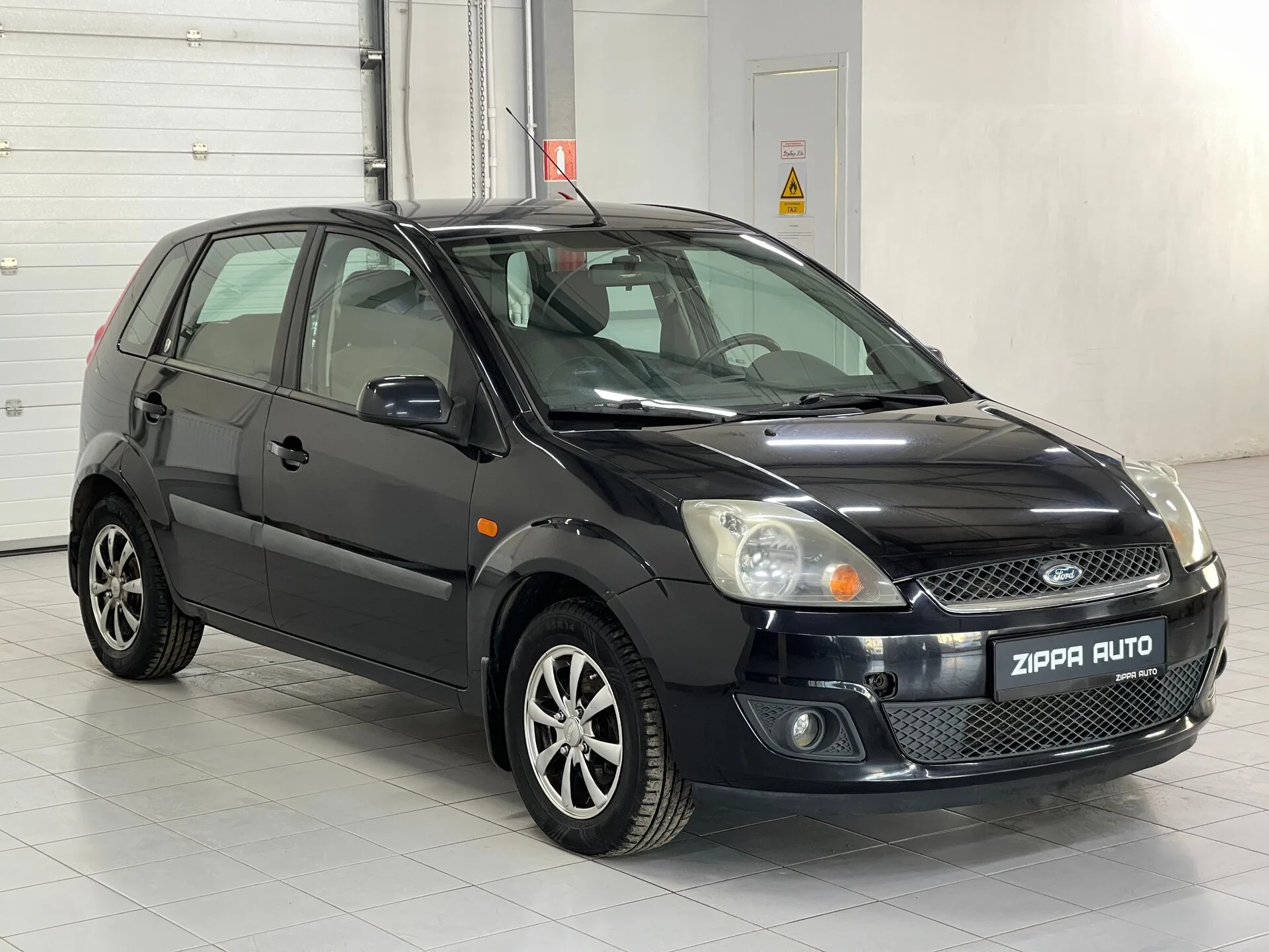 Ford Fiesta 1.6 MT (100 л.с.), 2007, фото 1