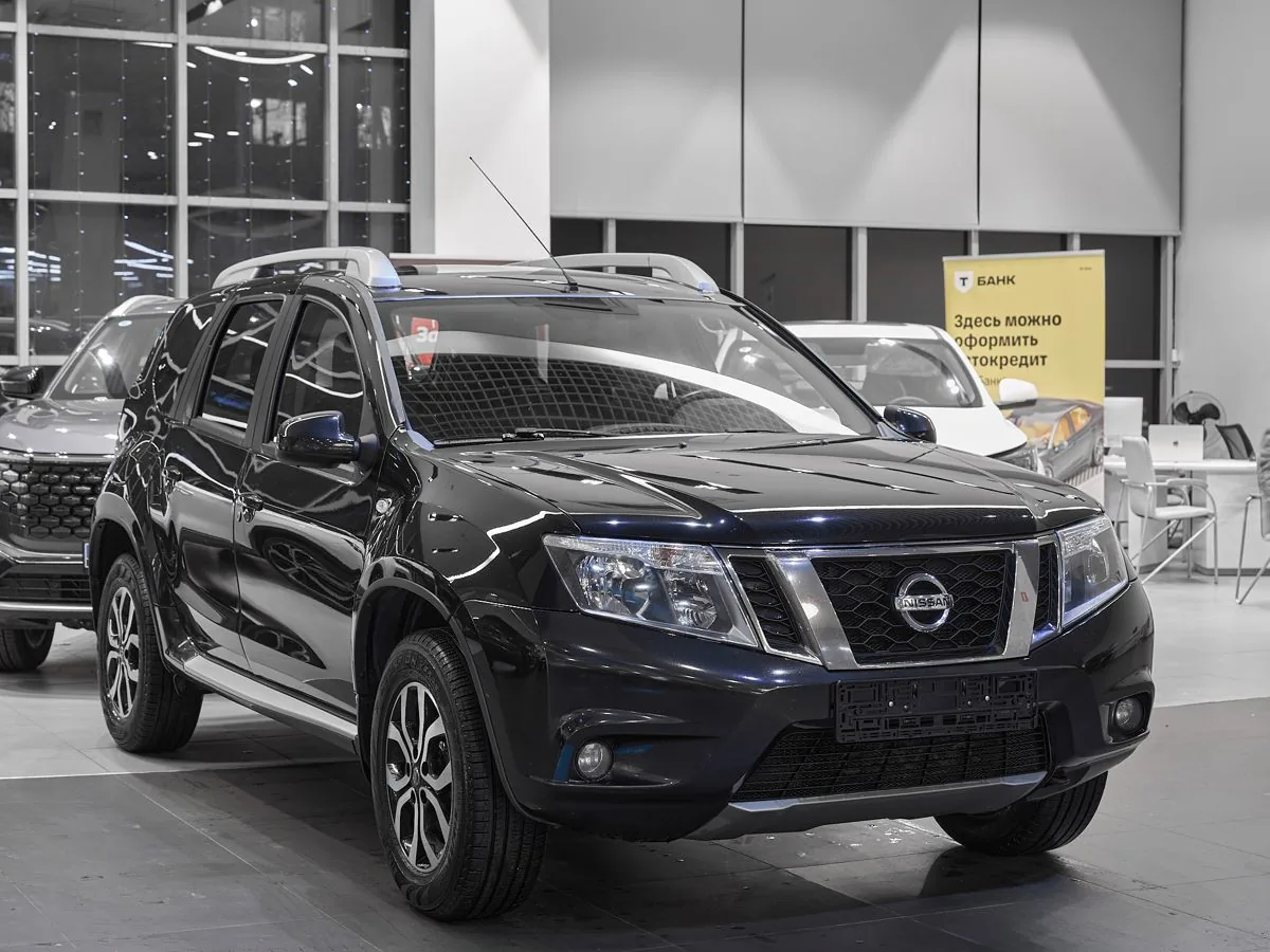 Nissan Terrano 2.0 AT (143 л.с.) 4WD, 2017, фото 1