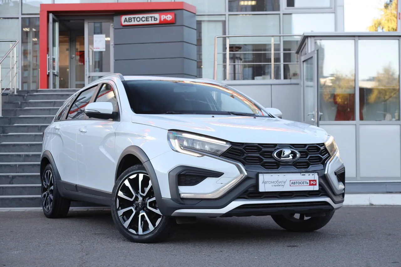 ВАЗ (LADA) Vesta Cross 1.6 MT (106 л.с.), 2024, фото 1